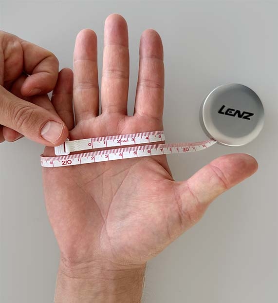 lenz hand measurements